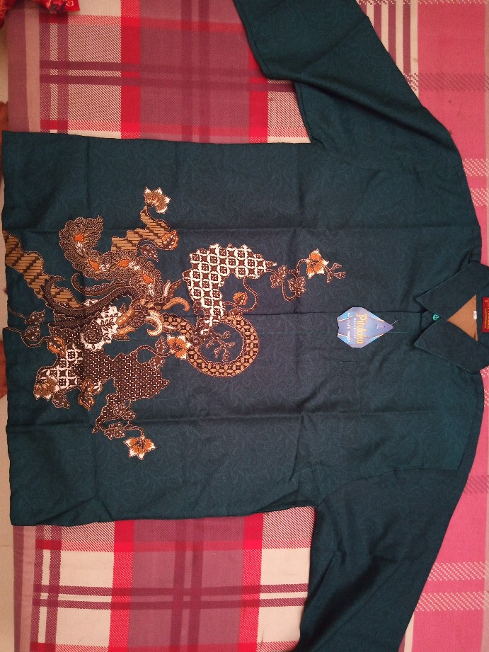 Kemeja Batik Pria Semi Sutra Sanwoz Puring Istimewa