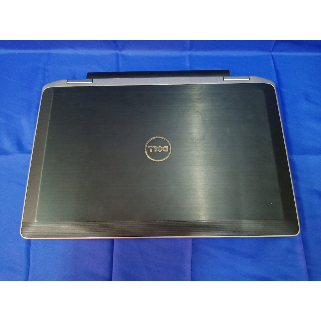 Dell latitude e6320... core i7 gen 2.. kondisi mulusss abisss + murah ,,,,,