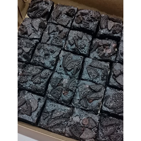 

BROWNIES PANGGANG/BROWNIES FUDGEY/BROWNIES SEKAT