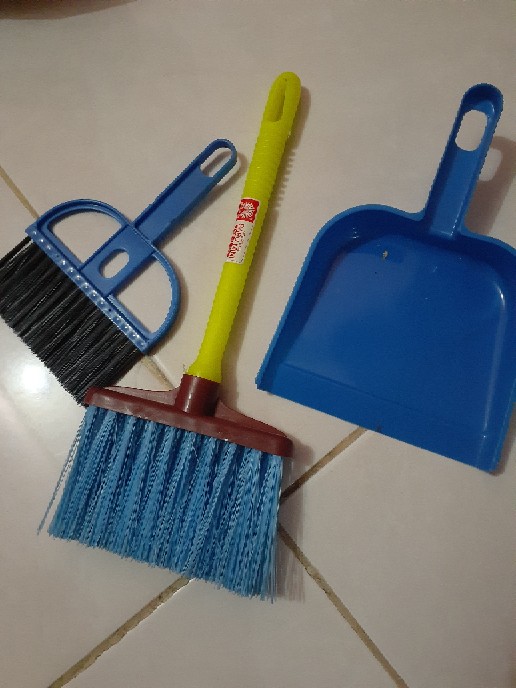 Sapu Mobil Mini Broom Peacock Sapu Mini Untuk Mobil Meja Serbaguna Sapu Serbaguna