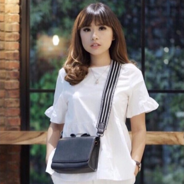 tali tas strap bag ruflle black Piica Bali