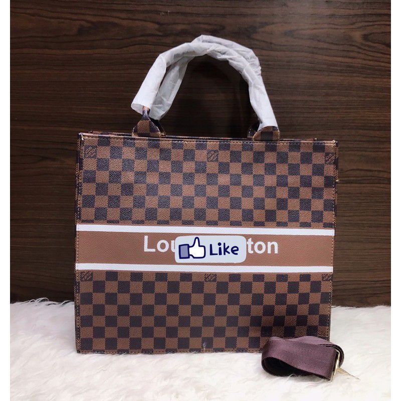 tas LV damier