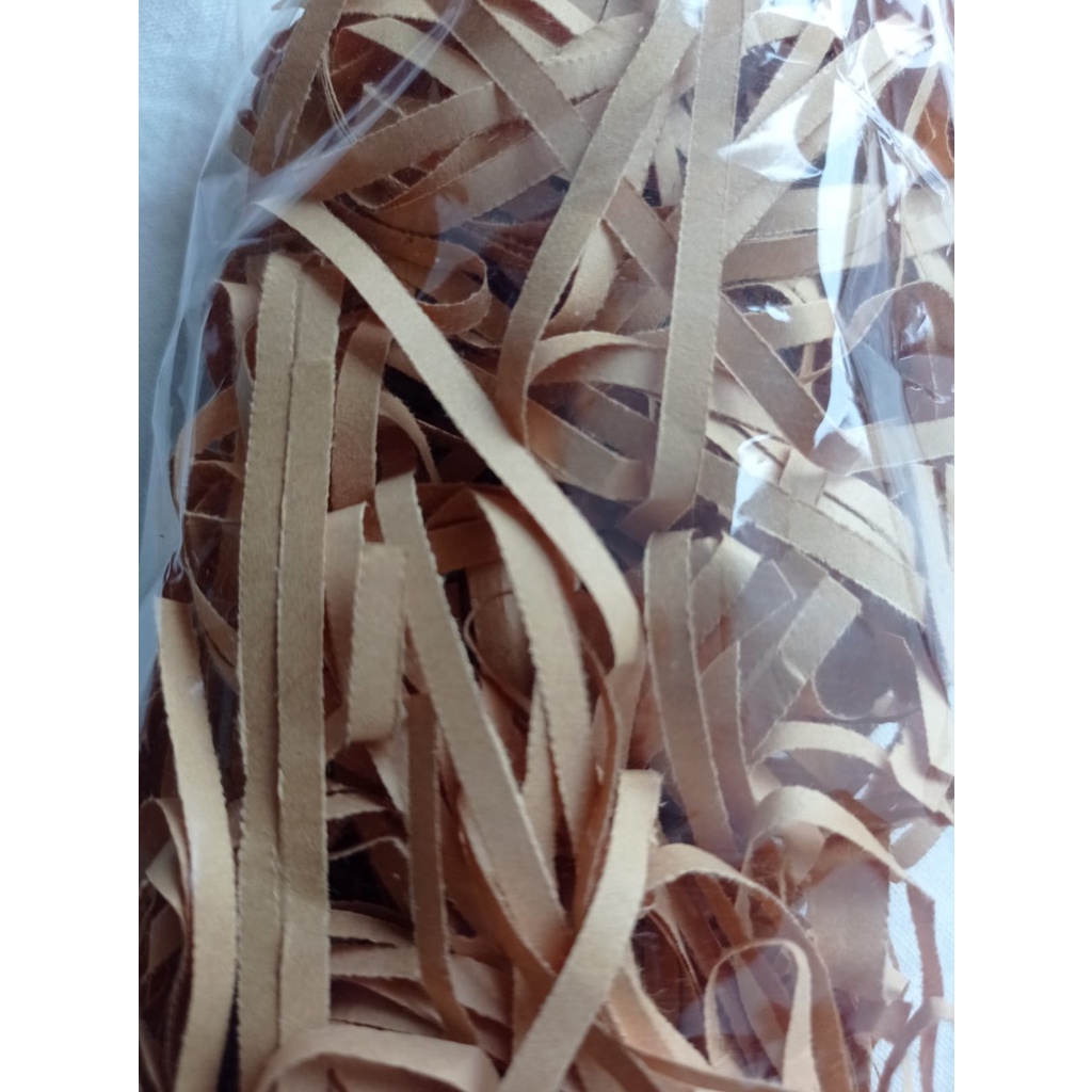 

kertas serut / kertas cacah per pouch