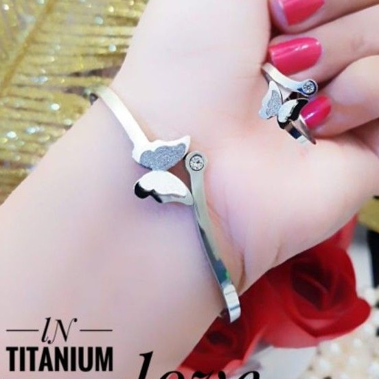 Titanium gelang dan cincin kupu dhs21