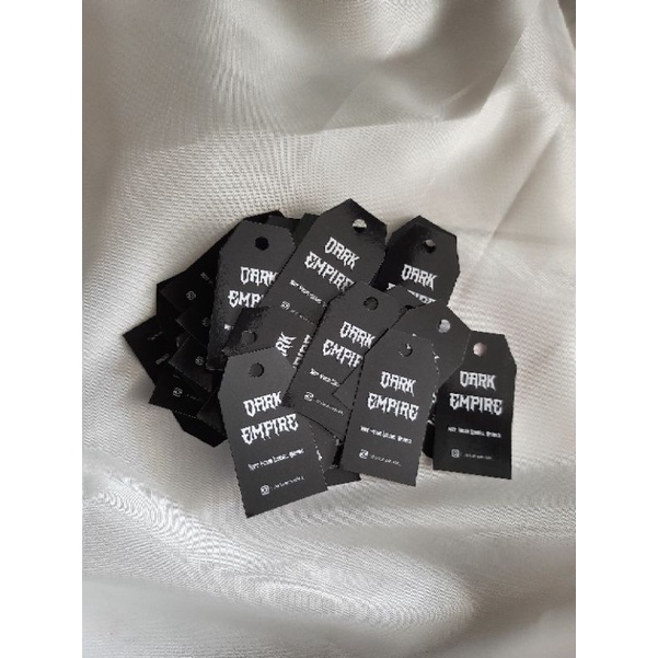 

Hangtag tanpa tali