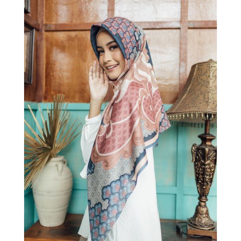 PINISI SCARF by WEARING KLAMBY
