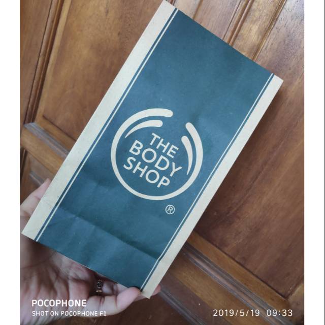 

PAPER BAG THE BODY SHOP (WAJIB DISERTAI PEMBELIAN PRODUCT)