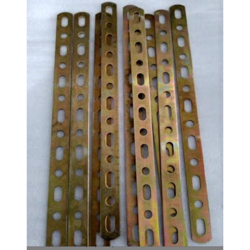 Bracket bolong plat besi serba guna universal