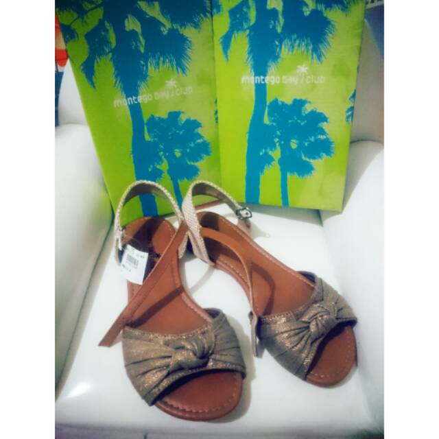 Sepatu sandal montego Bay club