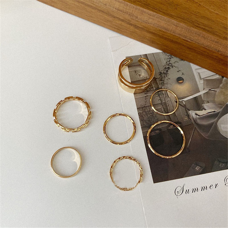 7pcs / Set Cincin Jari Model Terbuka Dapat Disesuaikan Warna Emas Gaya Korea Untuk Wanita