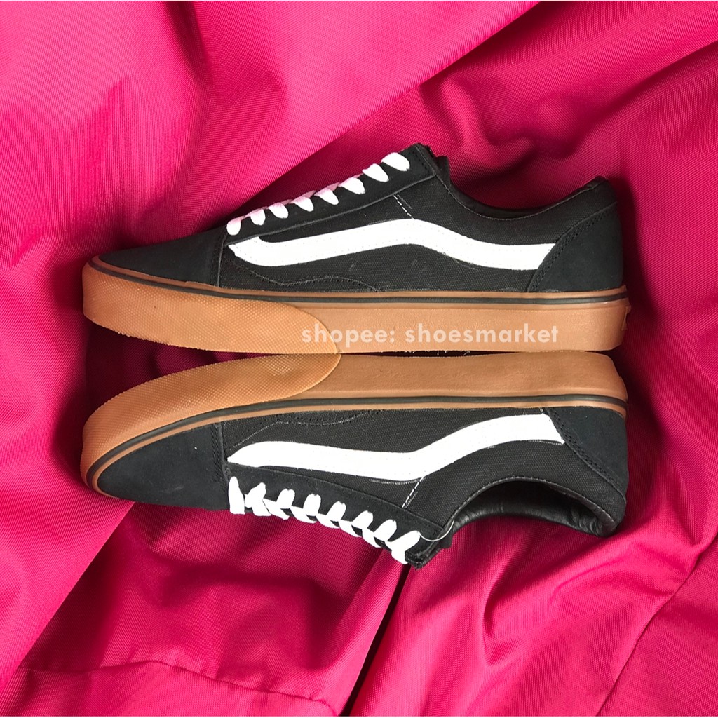 OBRAL SEPATU VANS OLDSKOOL BLACK GUM LIST PUTIH