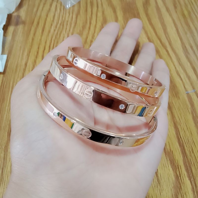 GELANG WANITA GELANG TITANIUM BANGLE CANTIK DAN UNIK GELANG WANITA ANTI KARAT