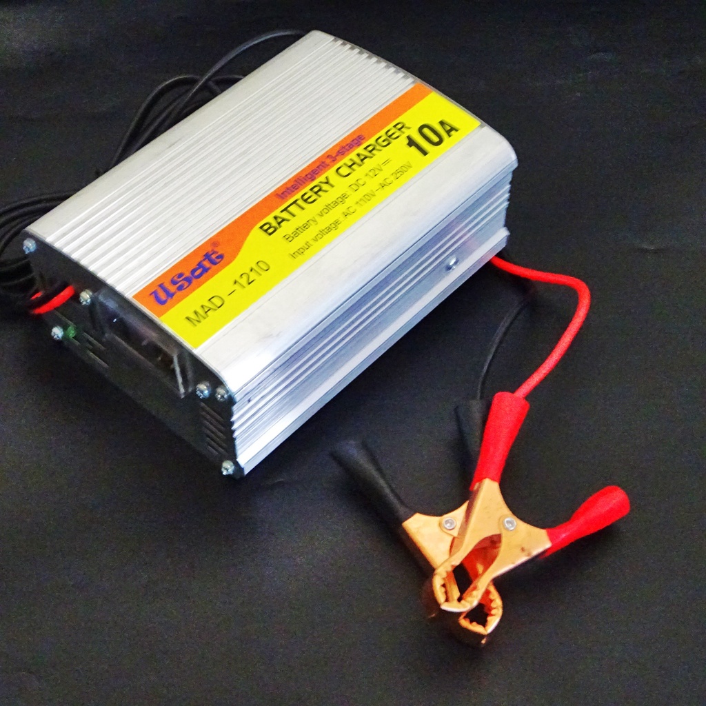 Charger Aki 12V 10A Charger Aki Otomatis 12 Volt 10 Ampere