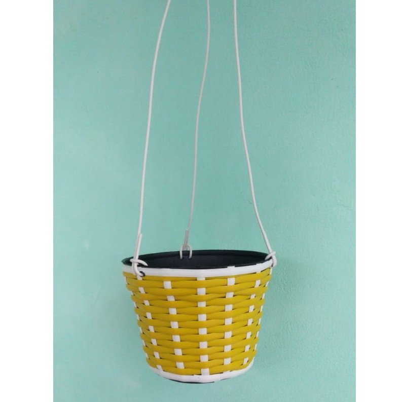 Pot Anyam Gantung Rotan Sintetis D15
