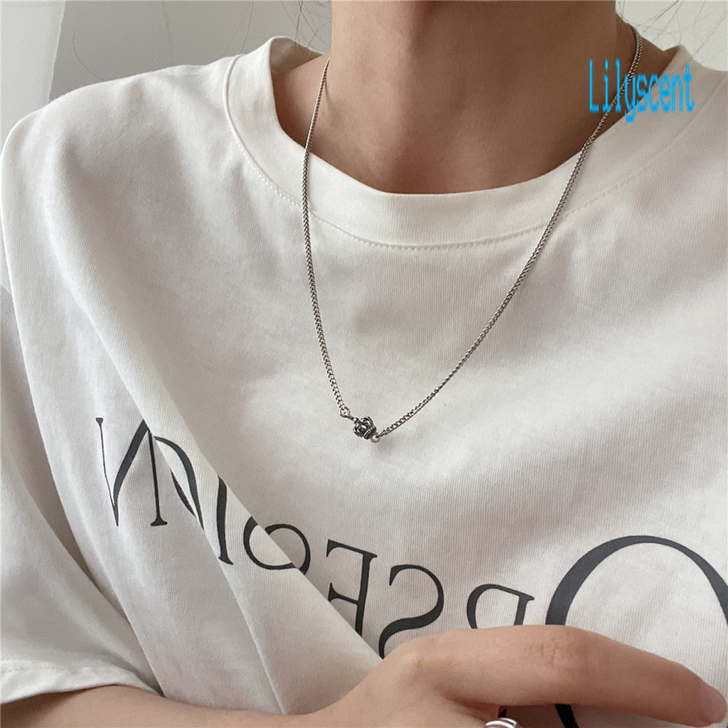 Kalung Liontin Model Hollow Out Gaya Retro Untuk Wanita