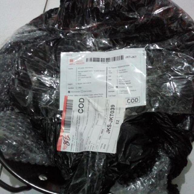 Wajan Enamel Kuping Warna Hitam Uk 34inch