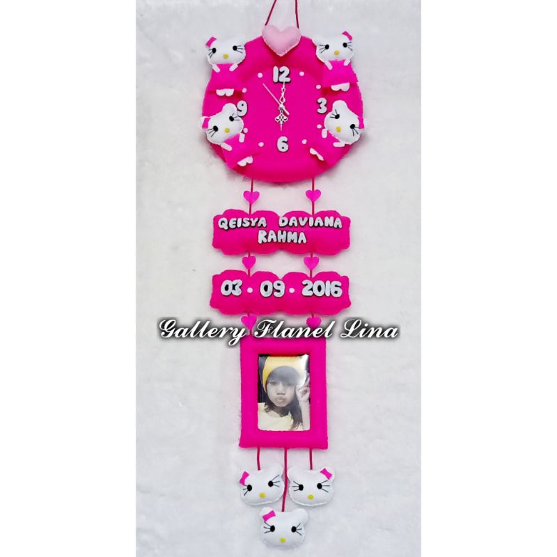 jam dinding flanel karakter hello kitty