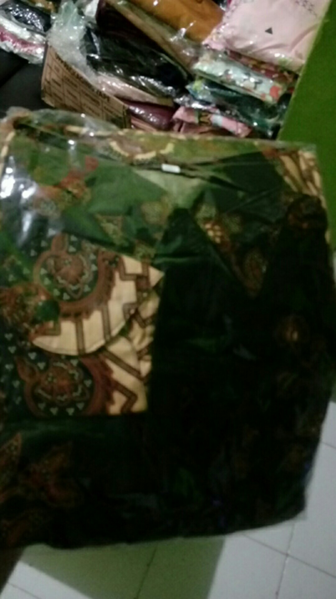 [cod] Wou Batik Couple Danilla Brokat Tille-modern Batik Couple Sarimbit Brokat - Bs031