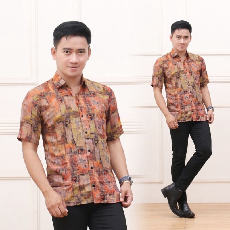 Kemeja Pria Lengan Pendek Kasual Kerja Kantor Pantai Santai Batik Katun Motif Fashion Trend Lembut