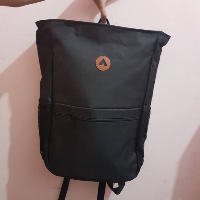TAS AIRWALK HITAM