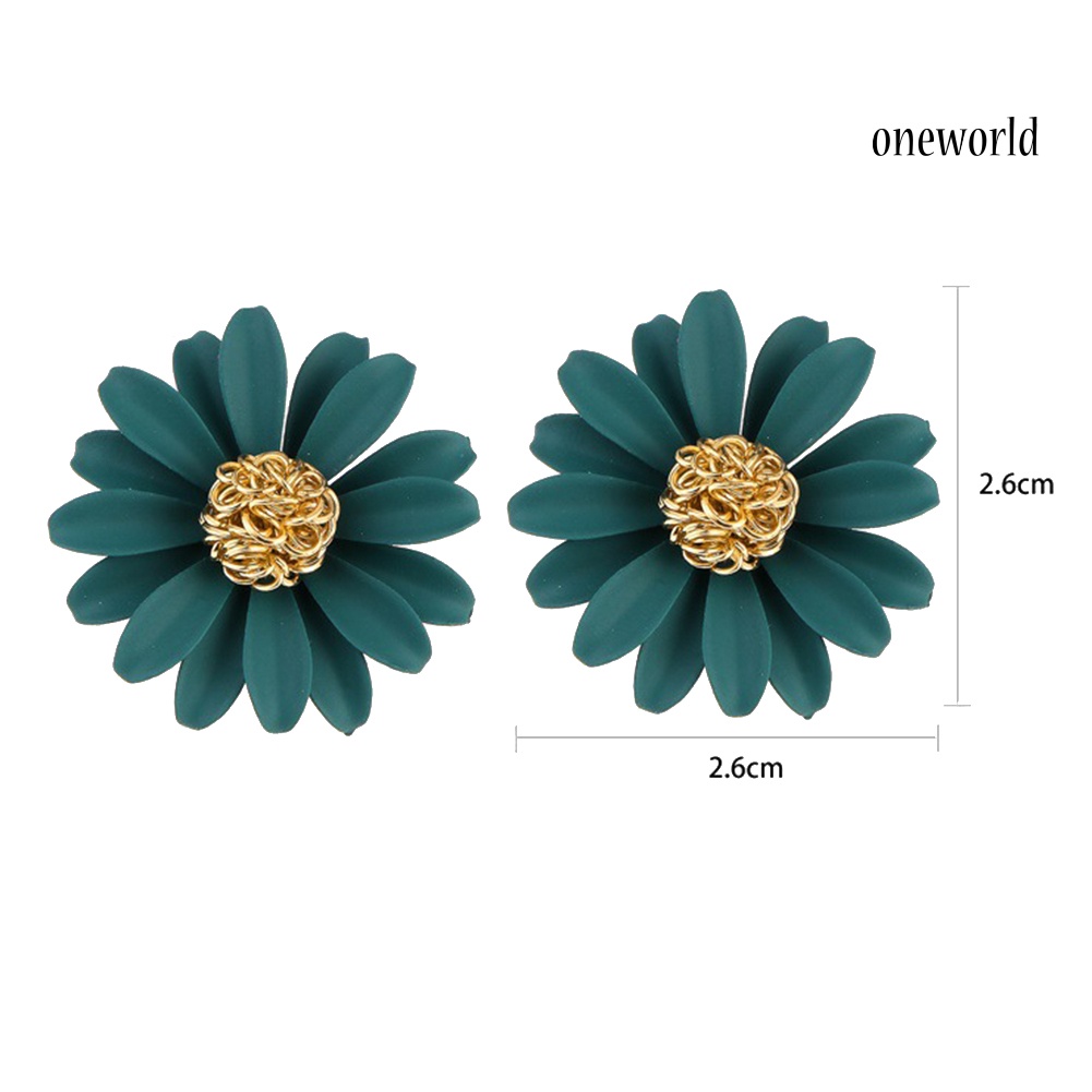 OW@ Women Sweet Daisies Flower Shaped Stud Earrings Jewelry Valentine Day Gift