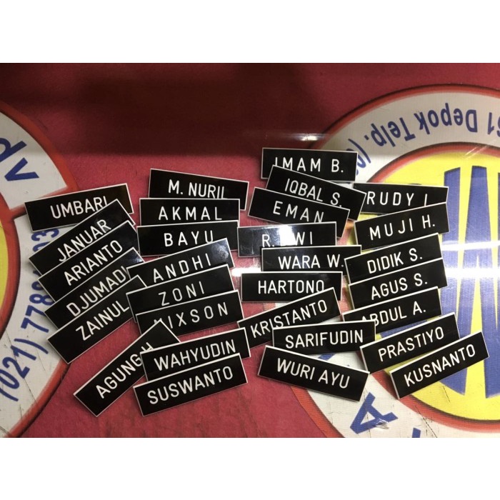 

Produk Unggulan Nama Dada Acrylic Name Tag Grafir Pengait Peniti Trendi