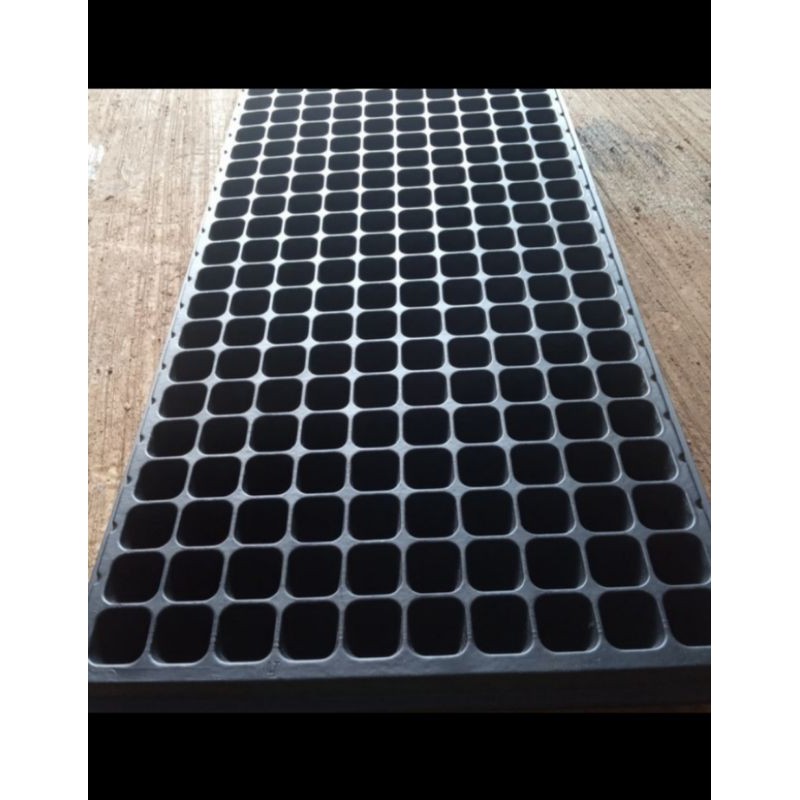 Pot Tray Benih 200 lubang