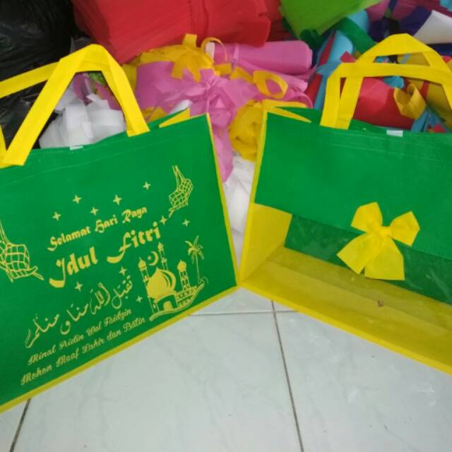 

Tas souvenir parcel lebaran