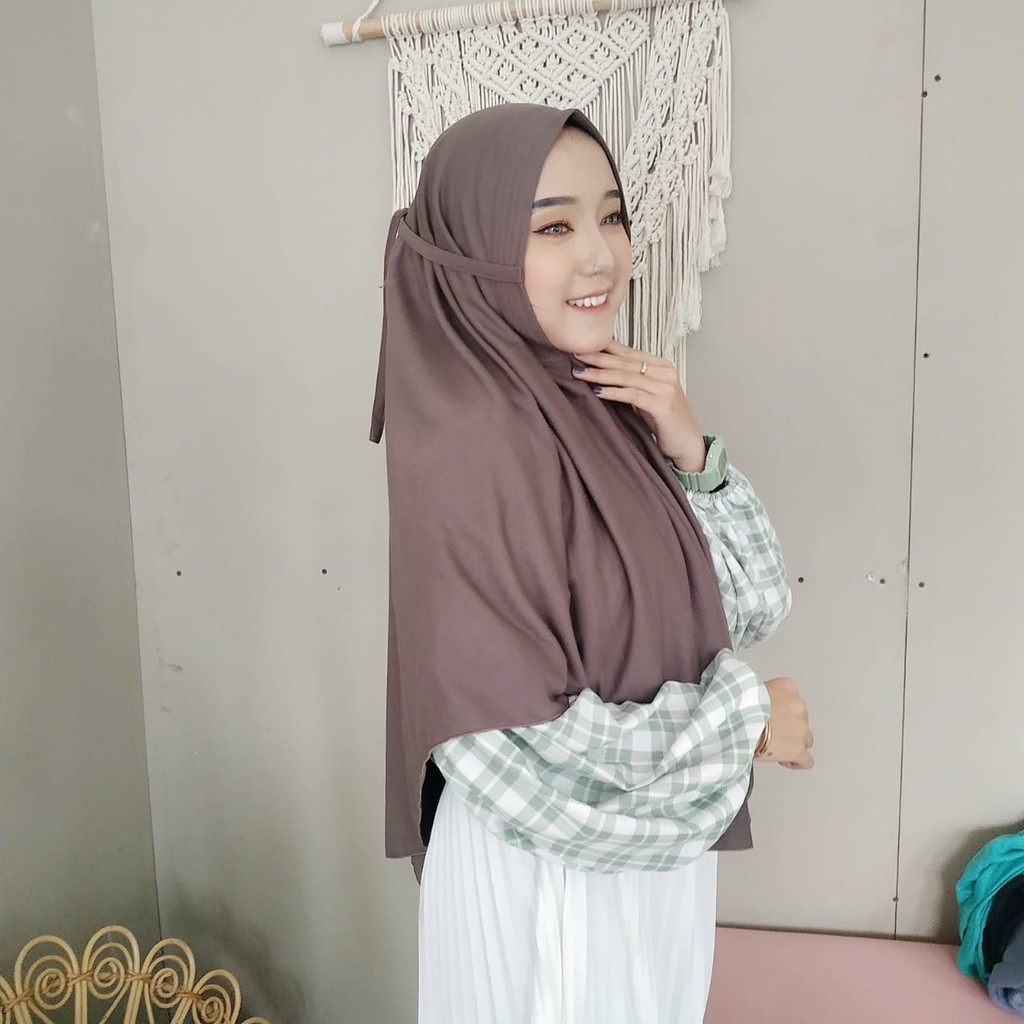 Hijab Instan Bergo Emilia XL Tali instan kaos Bergo-EMILIA ABU POLISI