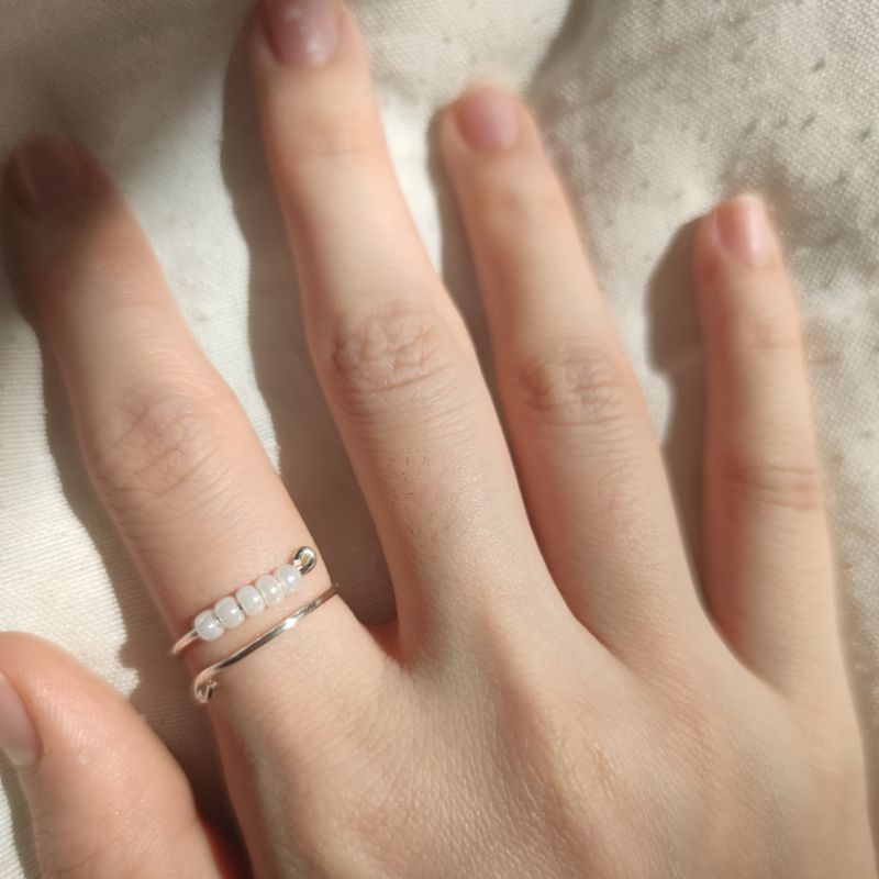 Fein Ring, Simple Ring, Cincin Silver Manik Putih Silver, Silver Layer Beaded Ring, Fidget Ring Anxi