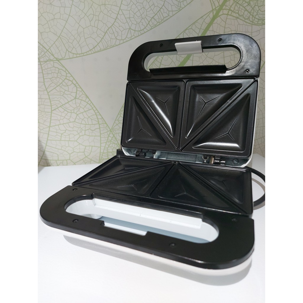 SANDWICH MAKER 2 SLICE / TOASTER PEMBUAT ROTI / PEMANGGANG 700W WHITE