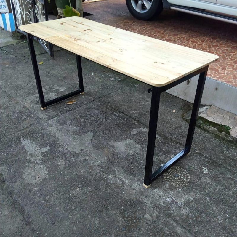 meja custom knock down.