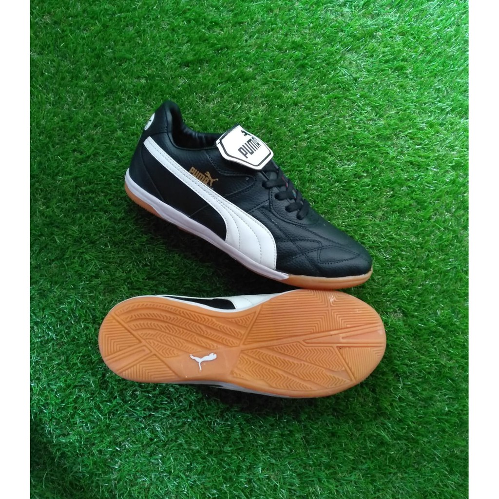 Sepatu Futsal PUMA king piu