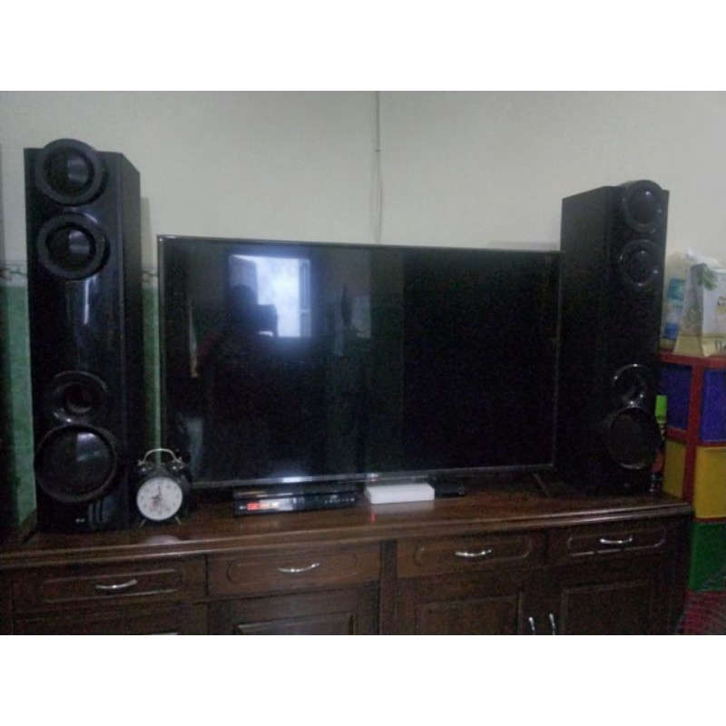 TV LG dan Speaker + DVD Full Set