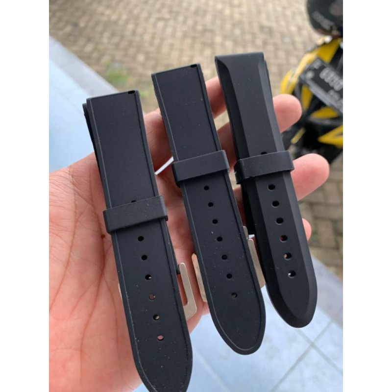 Strap Tali Jam Tangan Original Silicon lembut 22mm