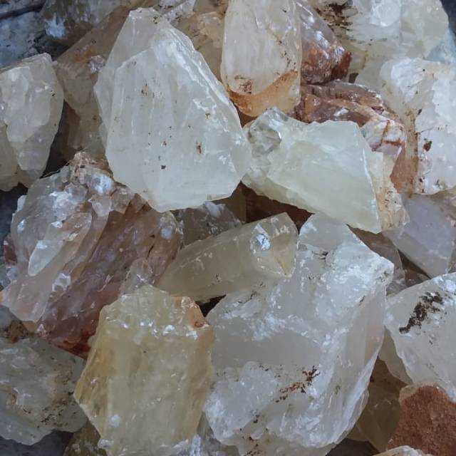 Mani gajah kristal natural calcite