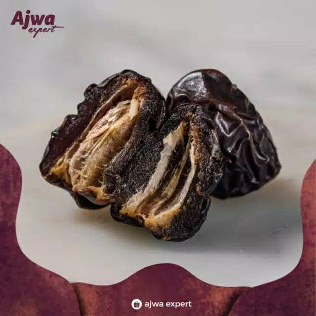 

Kurma ajwa madina premium / sedang 500gr