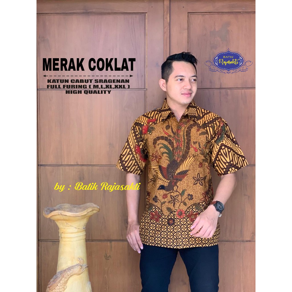 MERAK COKLAT RAJASAKTI KEMEJA BATIK SOLO PRIA LENGAN PENDEK LAPIS FURING ATASAN BATIK PREMIUM MODERN KATUN HALUS BAHUWIRYA  BANAMITRA BANAMITRA PUTIH BANGSAWAN BAYU PUTRA BERLIAN BIRU BHARATAYUDA BIMASENA BIRENDRA BIRU INDAH BRAHMAKERTA BRAHMAKERTA MERAH