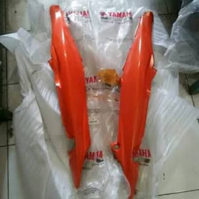 Cover body kanan kiri yamaha Jupiter Z burhan origin Orange