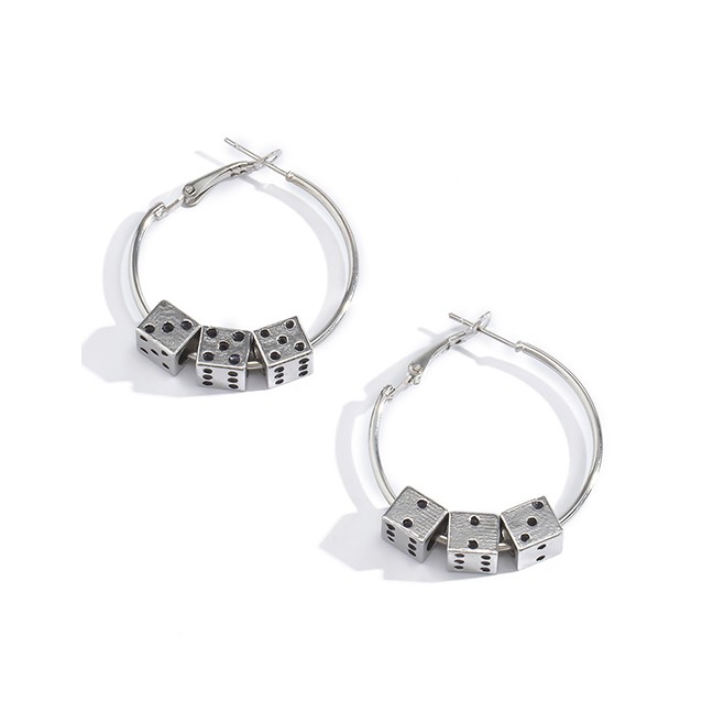 LRC Anting Tusuk Fashion White K Dice Circle Alloy Earrings P59888