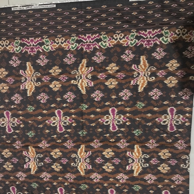 Batik Sutra Jenggolo - Kain Meteran