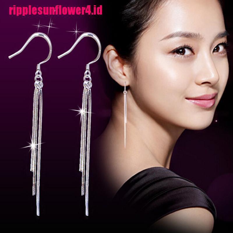 Anting Gantung Panjang Model Tiga Kawat Dengan Rumbai Warna Silver Untuk Wanita