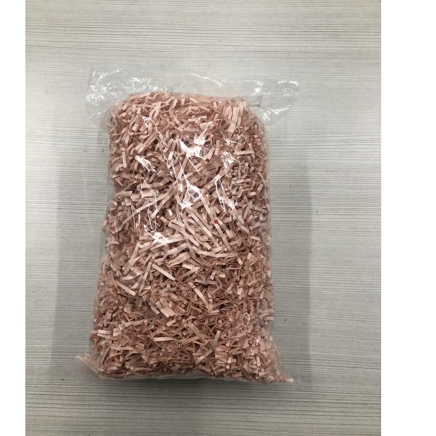 

Limited Shredded paper / kertas potong warna peach pink / crinkle cut 200 gr .,