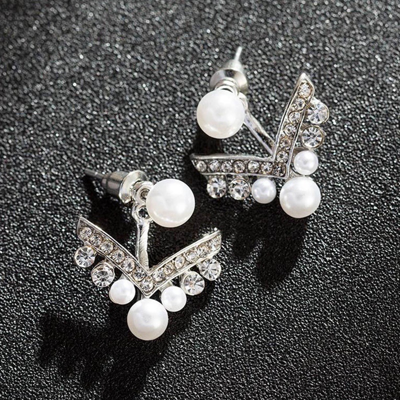 Anting Stud Tindik Hias Mutiara Gaya Modern Untuk Wanita