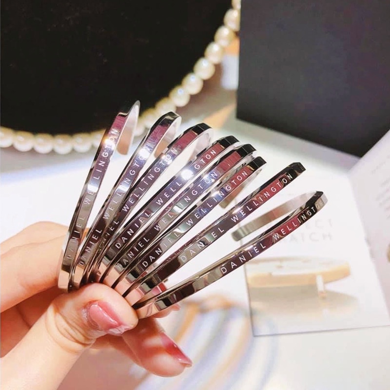 Gelang Titanium Wanita Pasangan Bangle Lapis Emas 18K Anti Karat Perhiasan Premium-2