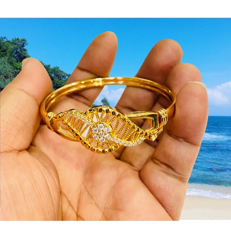 Gelang tangan wanita //gelang bangle//perhiasan wanita//gelang//gelang buka’an lapis emas