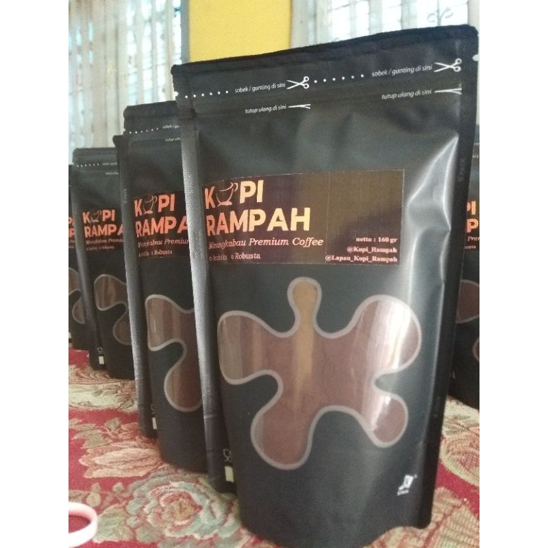 

Kopi Rampah Khas Minangkabau (160gr)