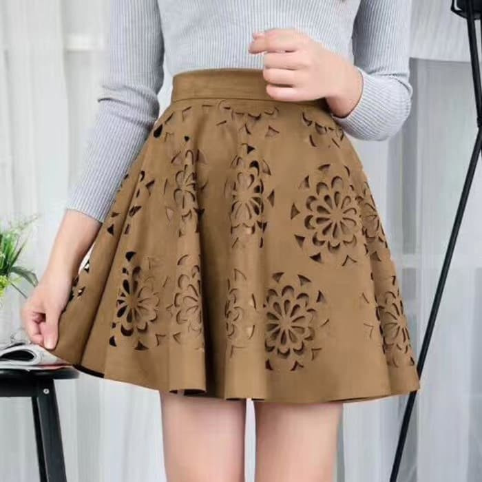 Minzy Skirt/Rok pendek/Mini skirt - Hitam