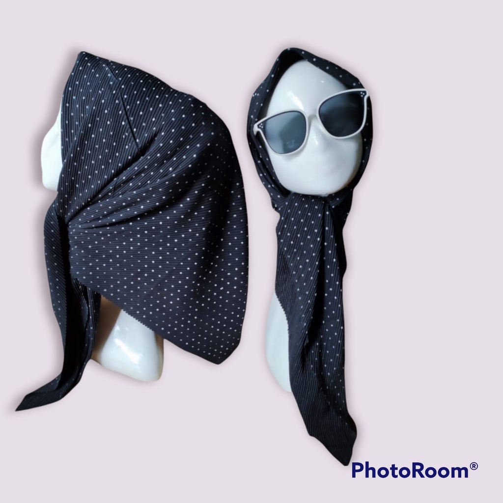 SEGI EMPAT PLISKET POLKADOT AZZARA