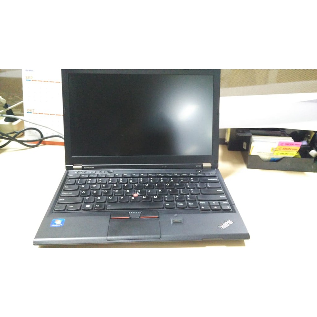 Laptop Second MURAH Lenovo Thinkpad X230 Core i5 - Bonus Mouse & CDROM